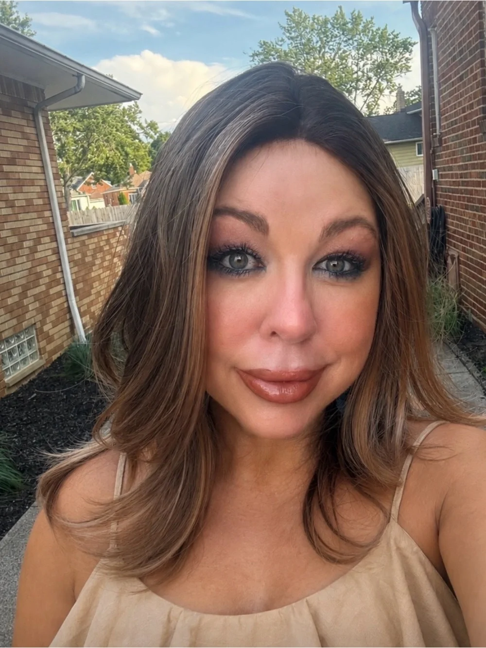 Avalon Brown Sugar Layered Long Wig in Light Brown with Honey Highlights